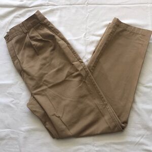 Dockers Classic Khakis size 10